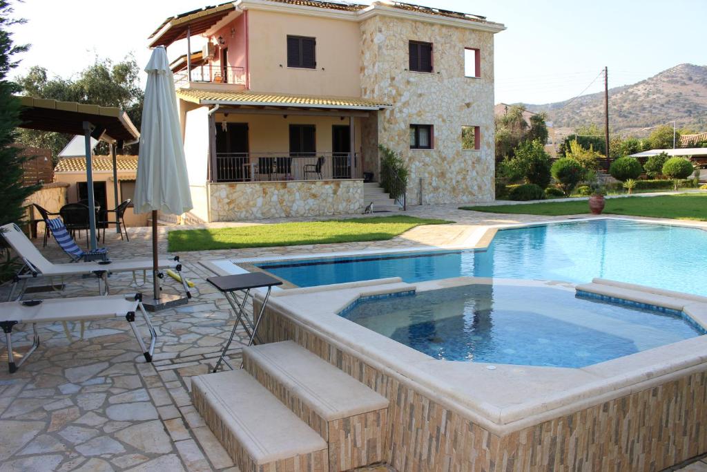 Villa Rena photo 1