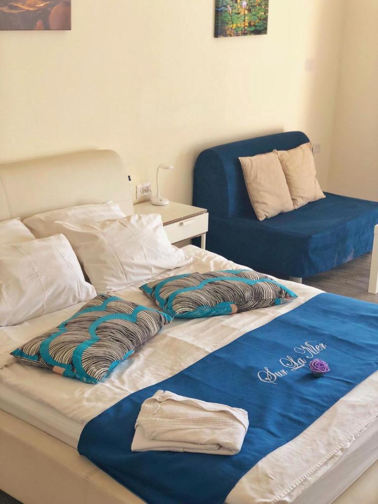 Sur La Mer Hotel Ashdod - Tap to explore photos