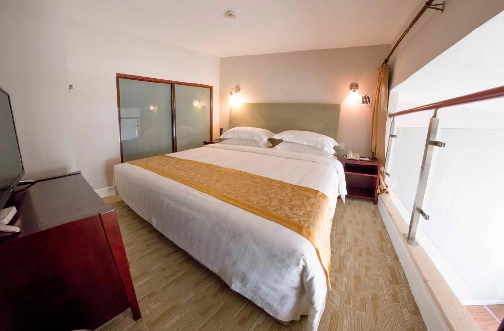 Апартаменты (Duplex King Bed Apartment), Yant Meiya International ApartHotel