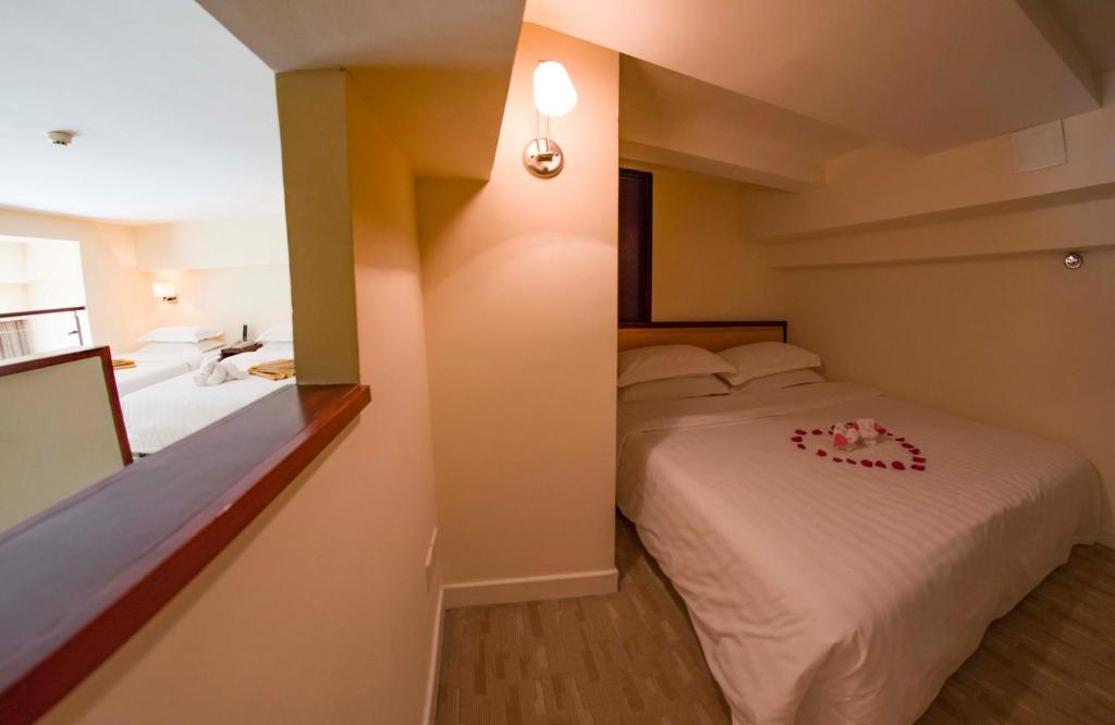 Апартаменты (Duplex Deluxe Family Apartment), Yant Meiya International ApartHotel