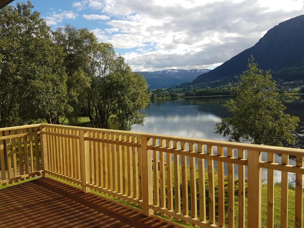 At The Lakeside - Villa photo 1
