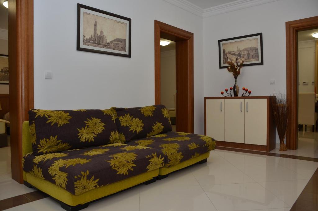 Lux Apartmani Vesna 2 photo 4