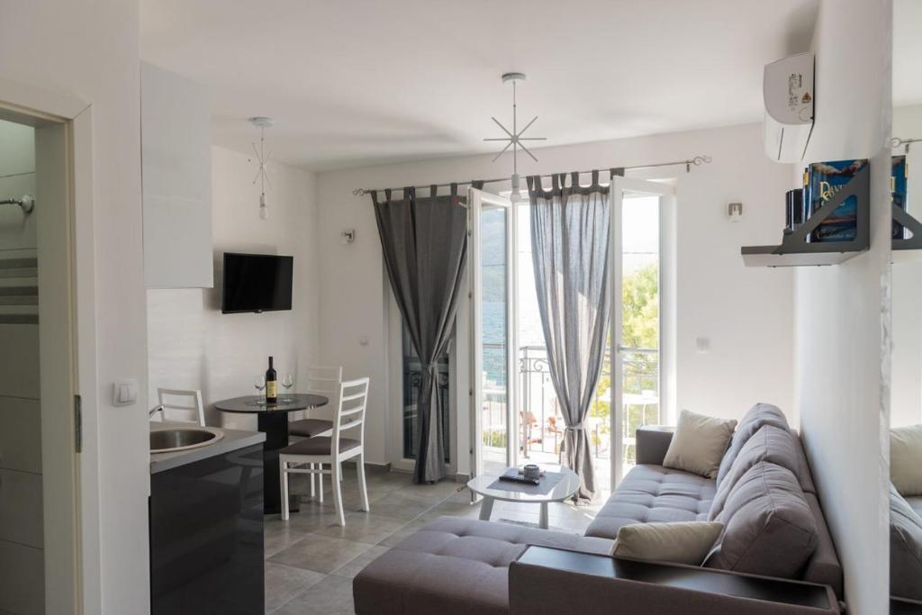" Tiamat " apartmani photo 3