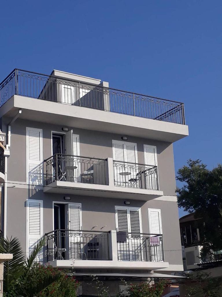 " Tiamat " apartmani photo 1