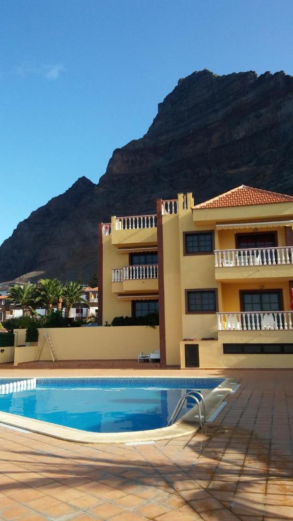 APARTAMENTOS EL CIENO photo 2