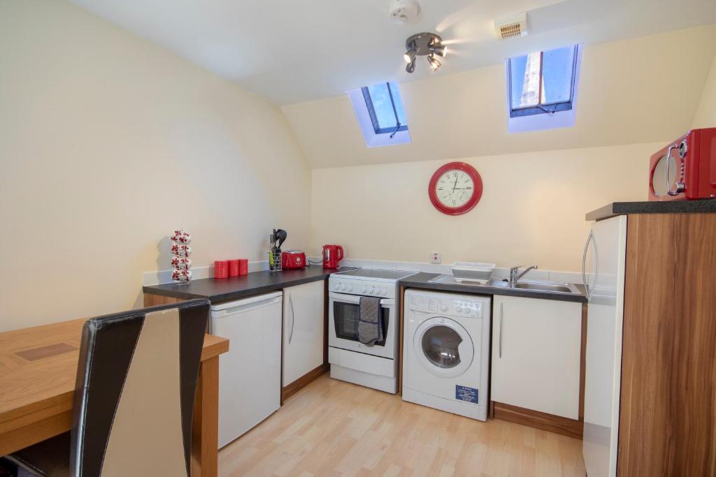 7 Varis Apartments photo 2
