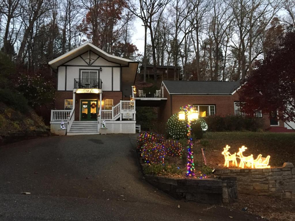 Grafton Lodge image
