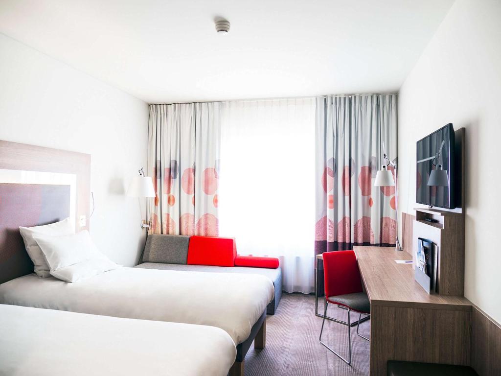 Двухместный (Представительский двухместный номер с диваном), Novotel Katowice Centrum