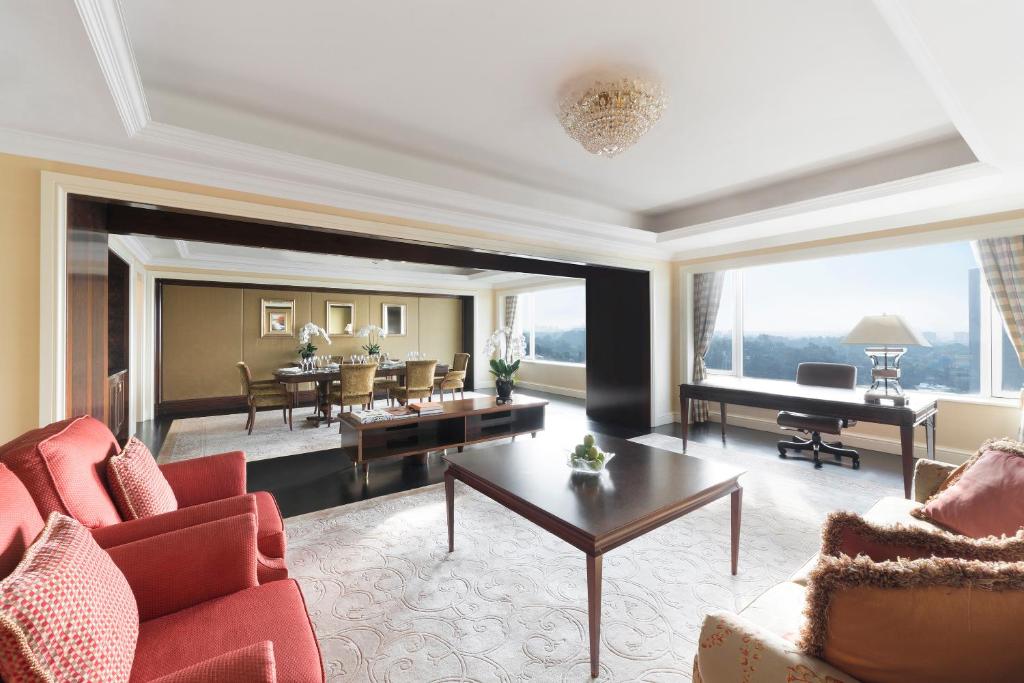 Сьюит (Люкс Singapore в крыле Valley), Shangri-La Hotel Singapore