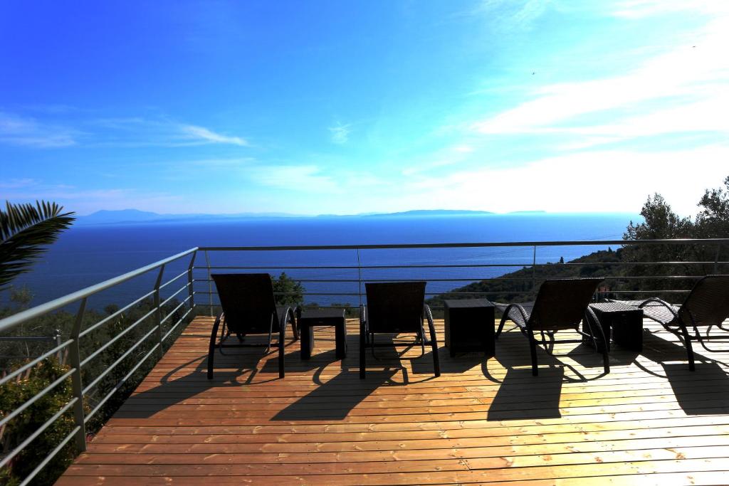 Dio Guesthouses photo 4