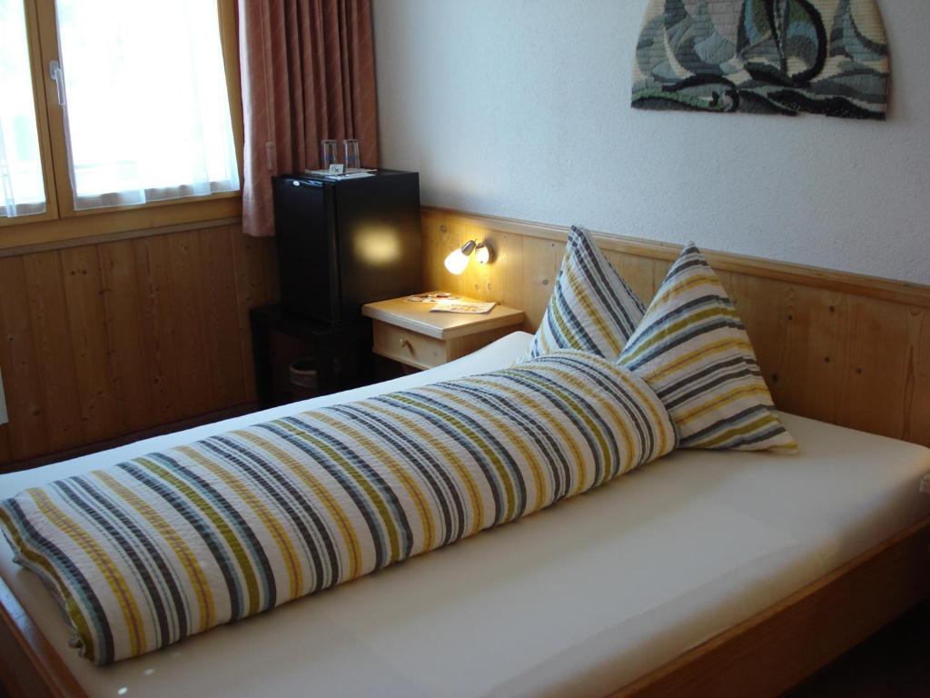 Hotel Bahnhof photo 1