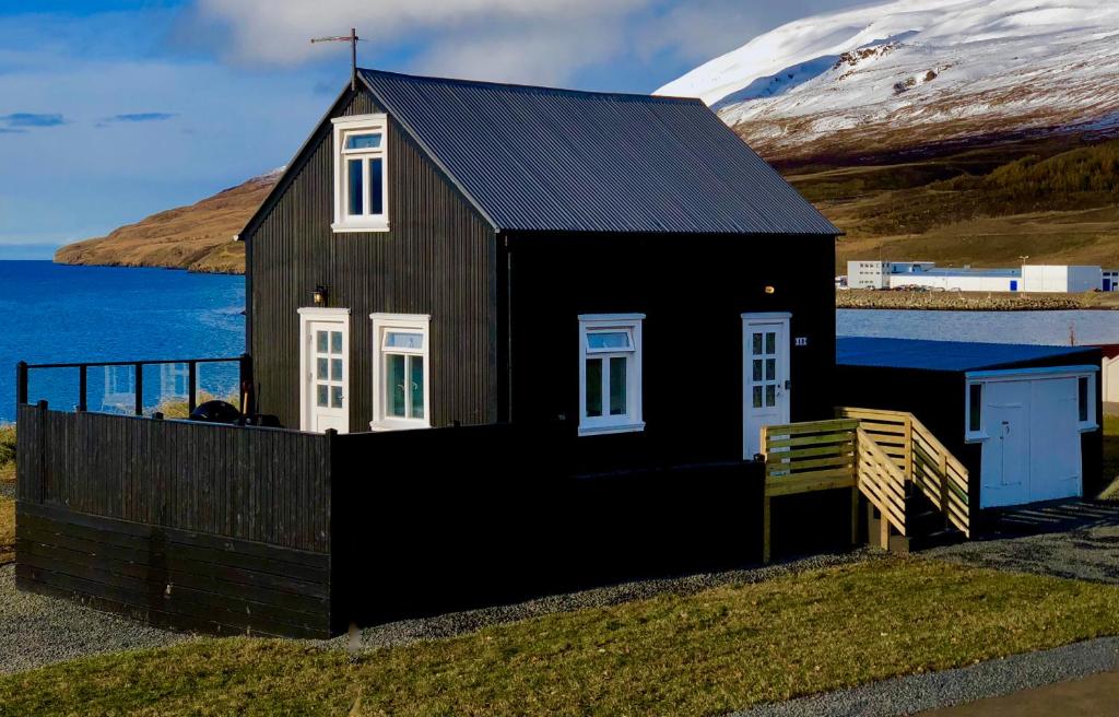 Vellir Grenivík Home with a View photo 4