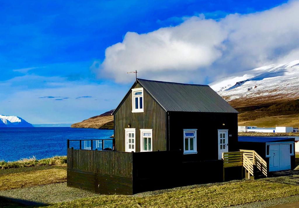 Vellir Grenivík Home with a View photo 2