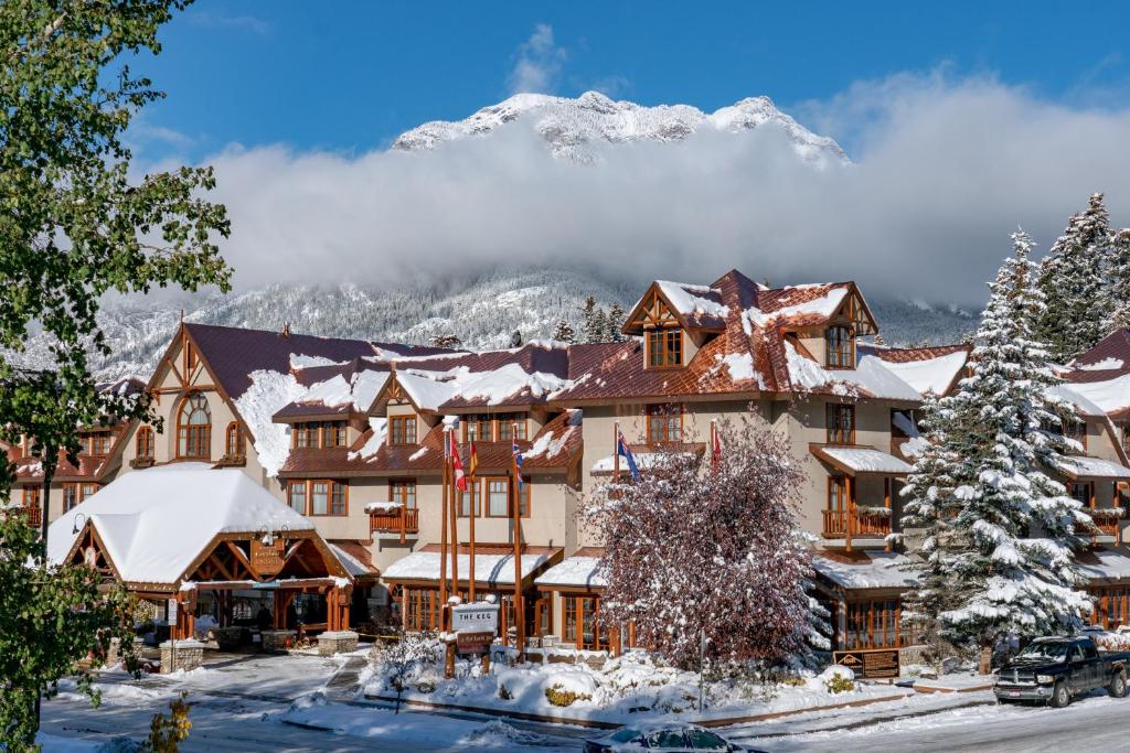 Banff Caribou Lodge and Spa photo 2