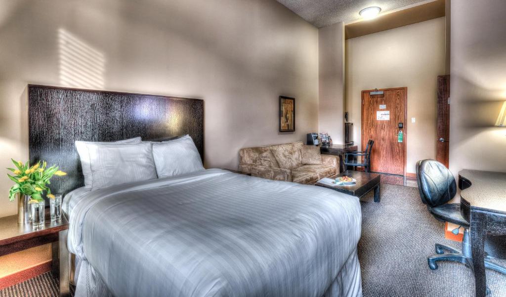 Podollan Inn & Spa - Grande Prairie photo 3