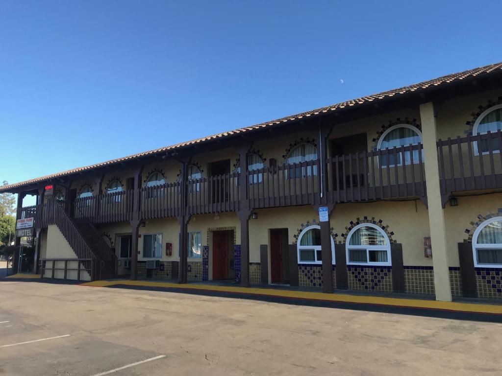 Hacienda Motel image