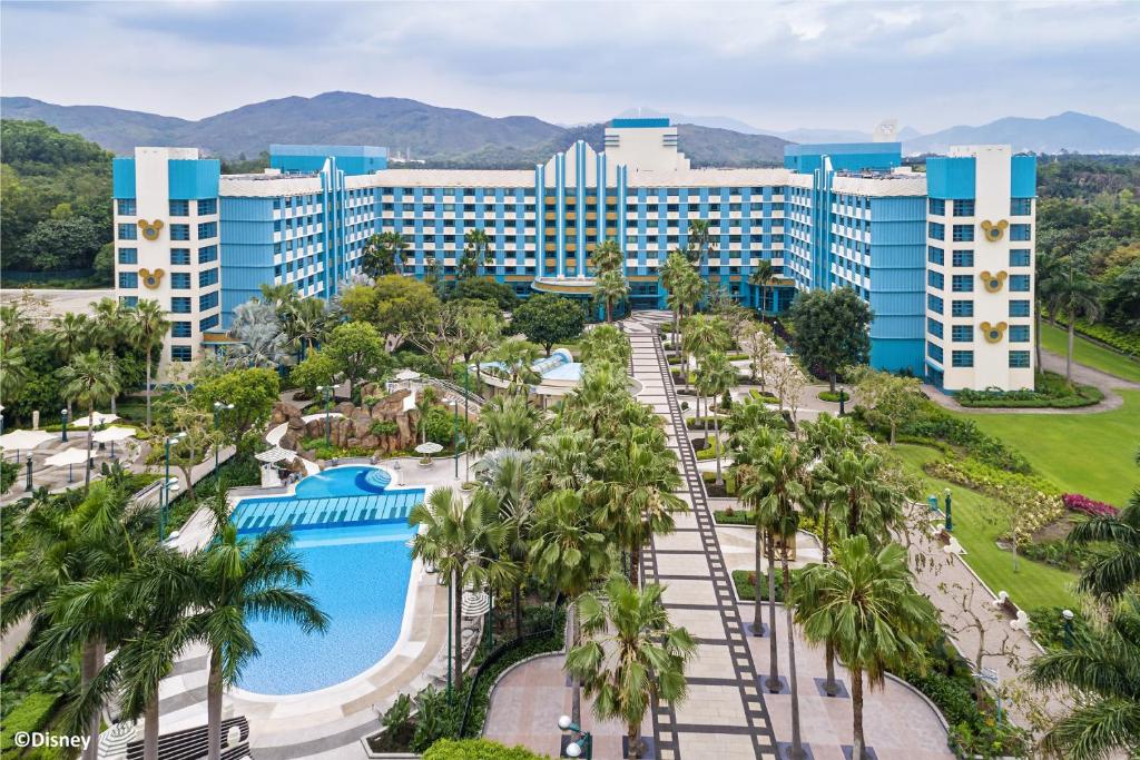 Disney's Hollywood Hotel photo 4