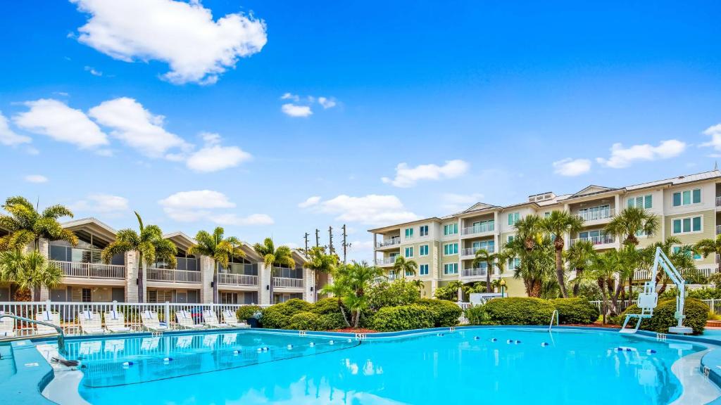 Best Western Plus Yacht Harbor Inn photo 1