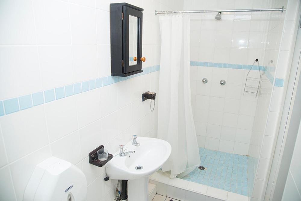 Ansteys Beach Self Catering Apartments Room Type - Studio Apartment