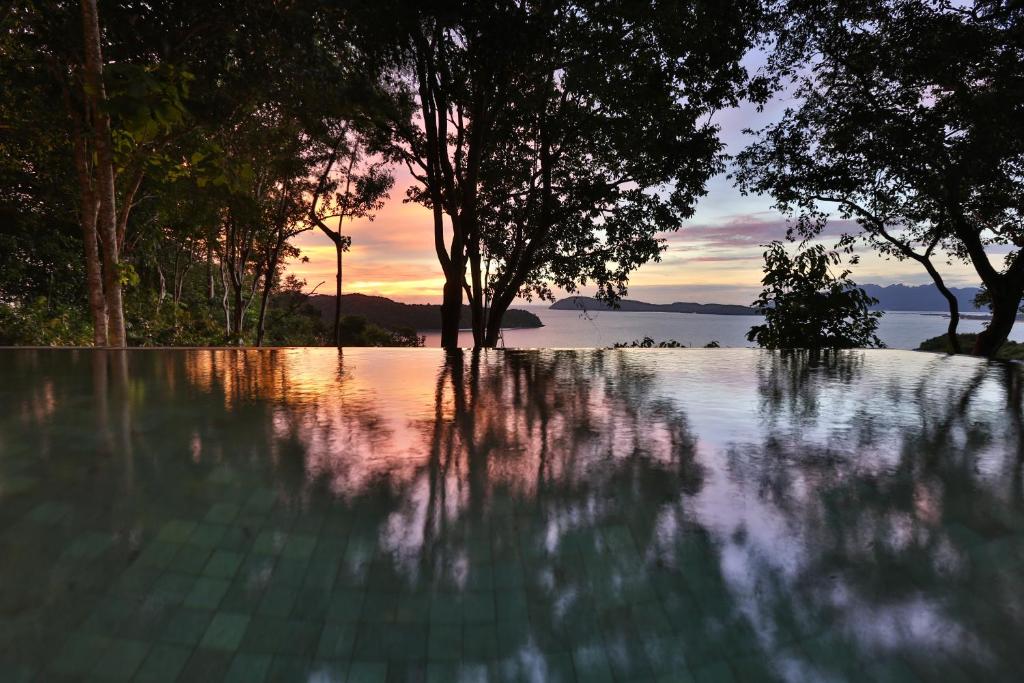 Вилла (Вилла Temoyong), Ambong Pool Villas - Private Pool