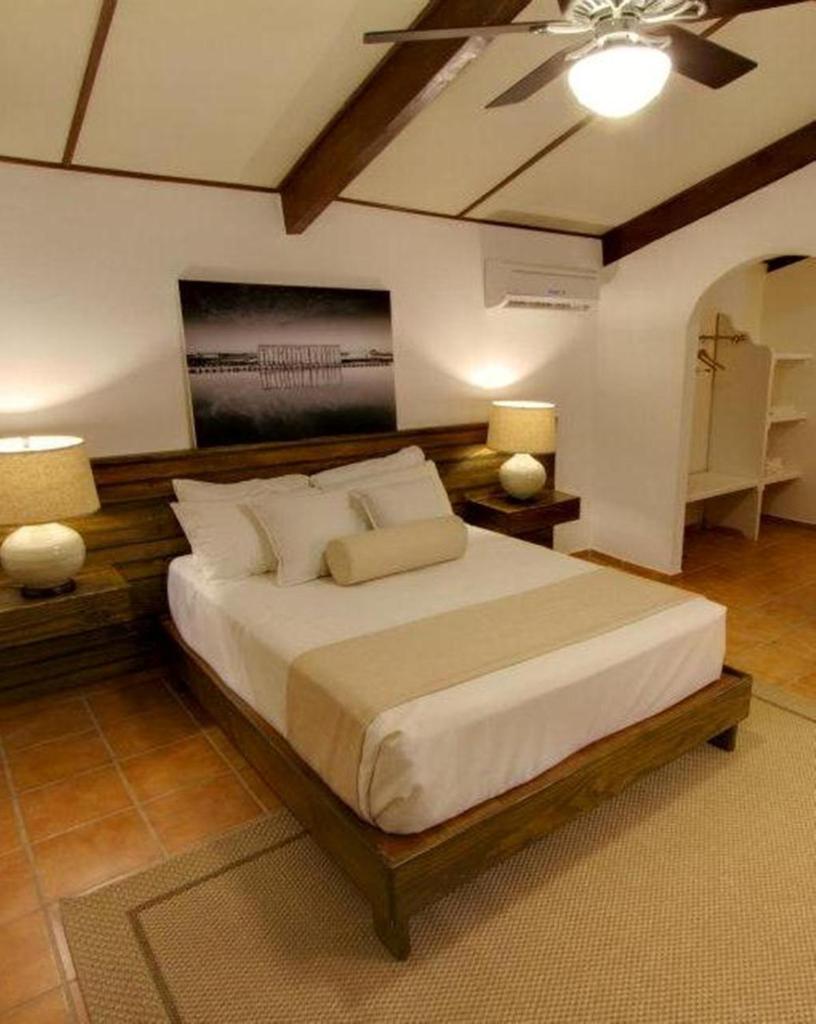 El Morro Eco Adventure Hotel - Tap to explore photos