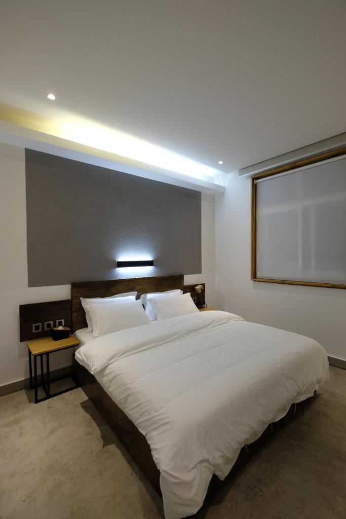 DaLi LOFT Travelling With Hostel photo 4