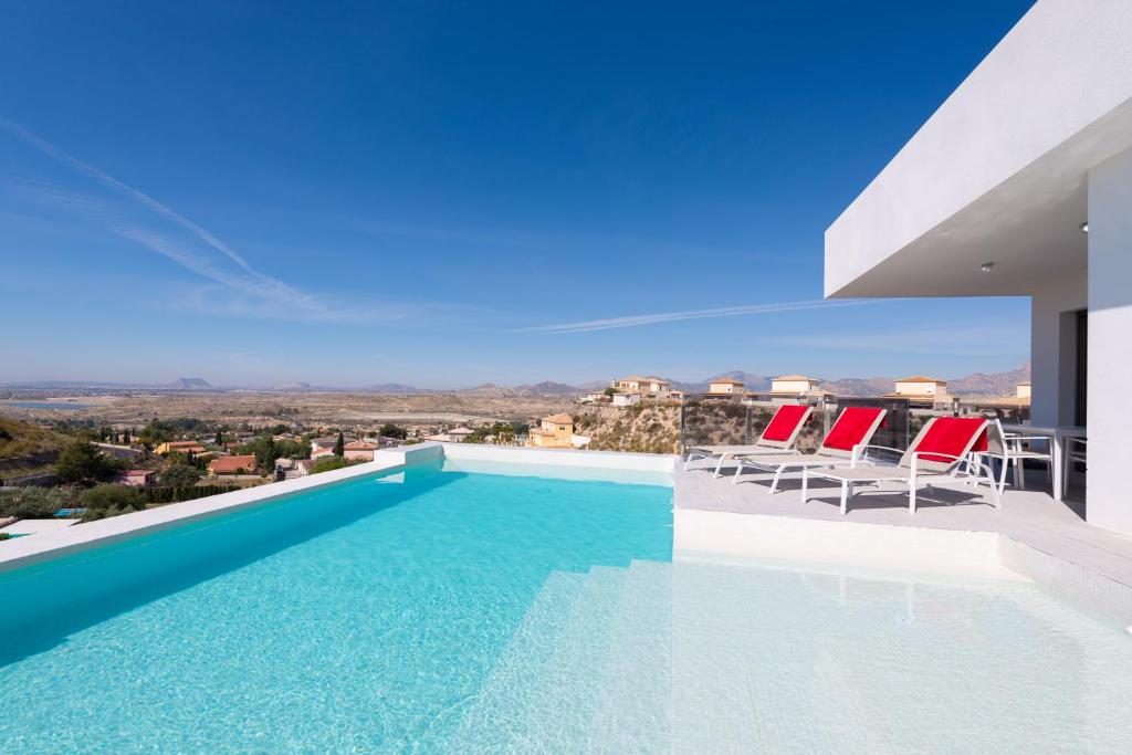 Stunning Villa Mistral Private pool photo 3