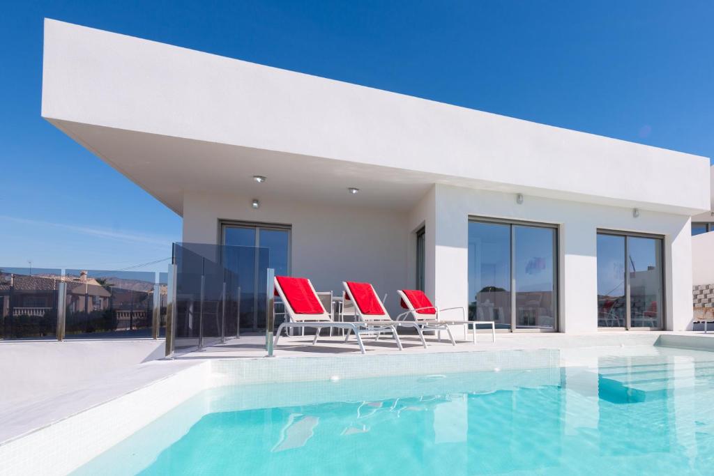 Stunning Villa Mistral Private pool photo 4