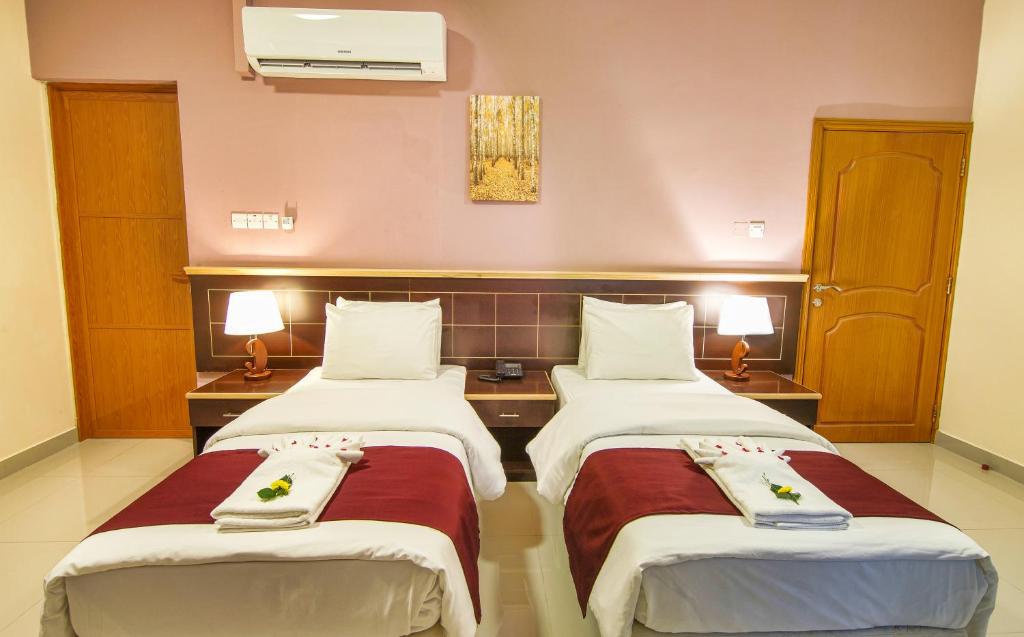 Двухместный (Двухместный номер с 2 отдельными кроватями), Mutrah Hotel