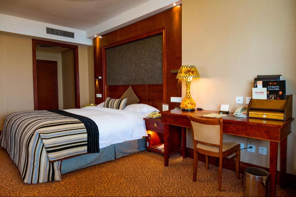 Двухместный (Mainland Chinese Citizen - Sunrise Seaview King Room with Balcony), Yantai Golden Gulf Hotel