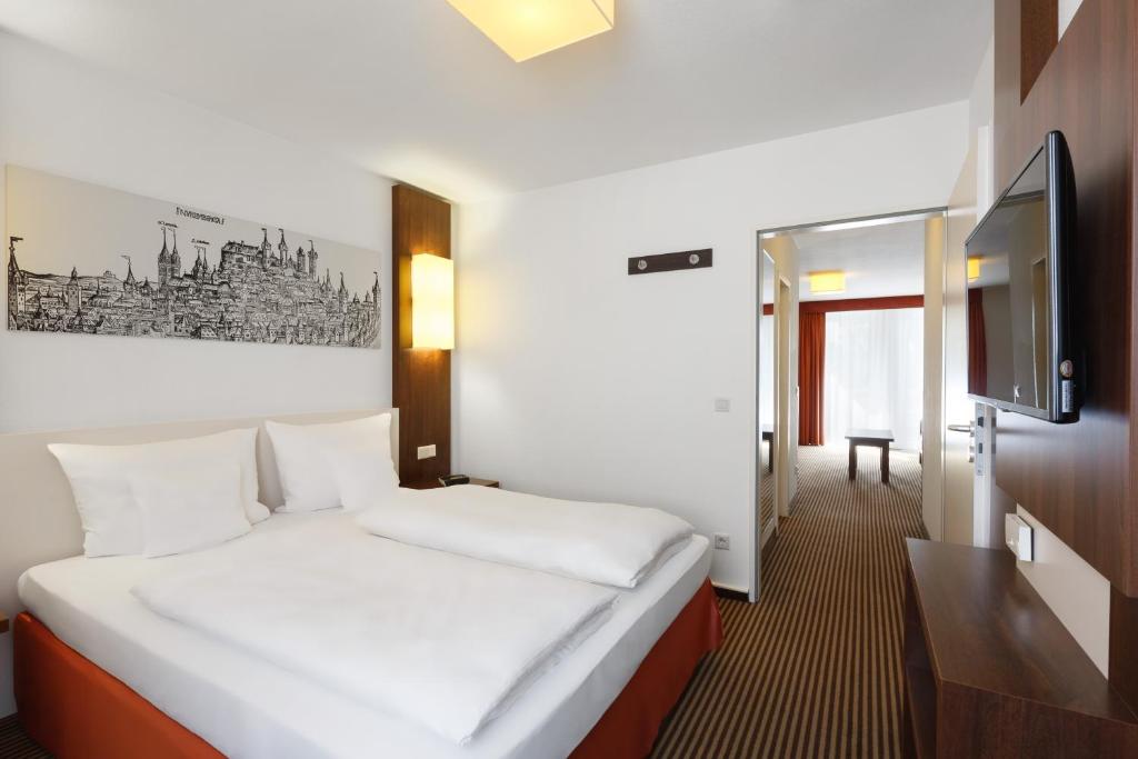 Сьюит (Люкс с 2 комнатами и балконом), Best Western Hotel Nürnberg City West