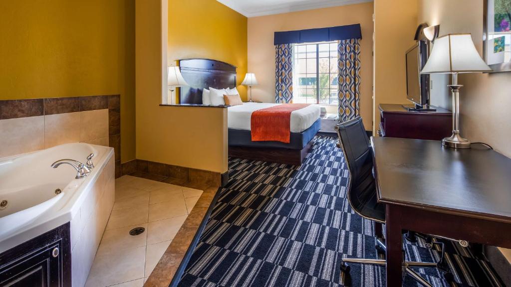 Best Western Plus Barsana Hotel & Suites photo 4