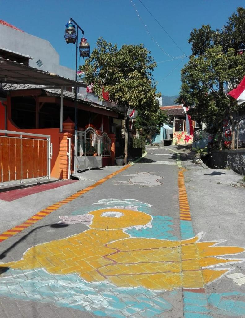 Homestay Andari - Tap to explore photos