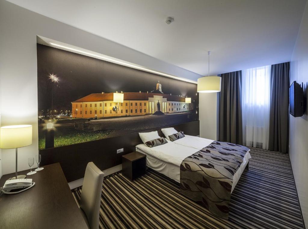 Двухместный (Улучшенный двухместный номер с 1 кроватью), Vilnius City Hotel