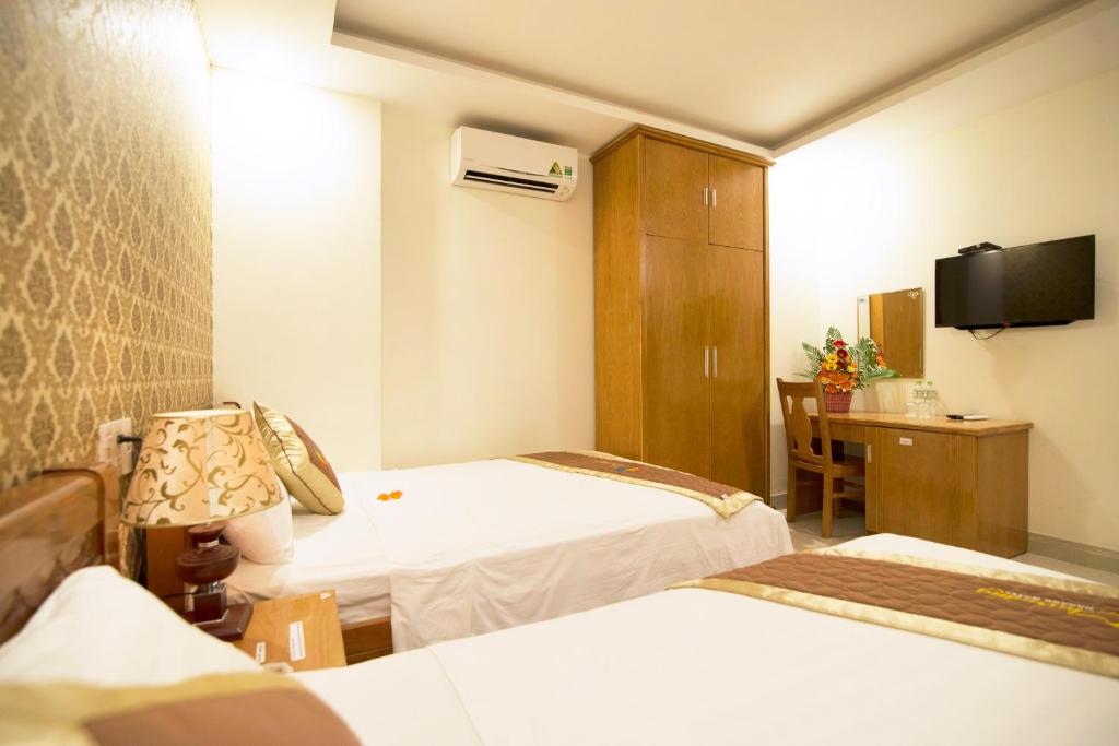 Семейный (Улучшенный семейный номер), Charming Danang Hotel