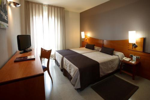 Hotel Granollers photo 2