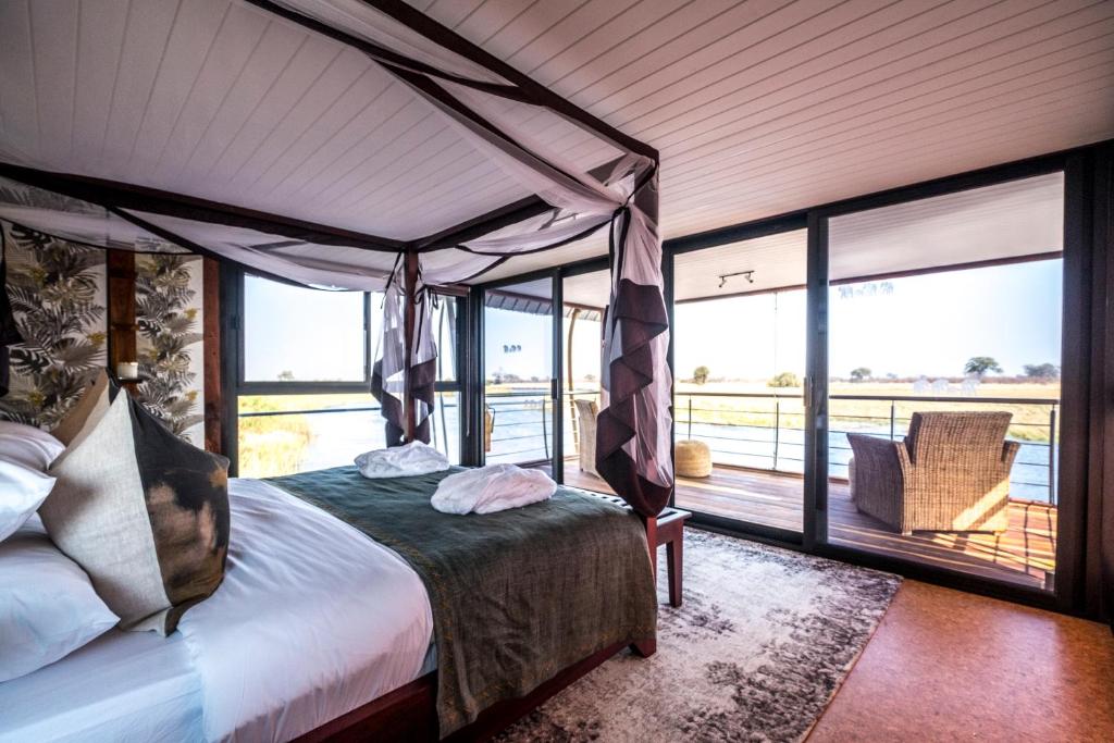 The Namushasha River Villa photo 1