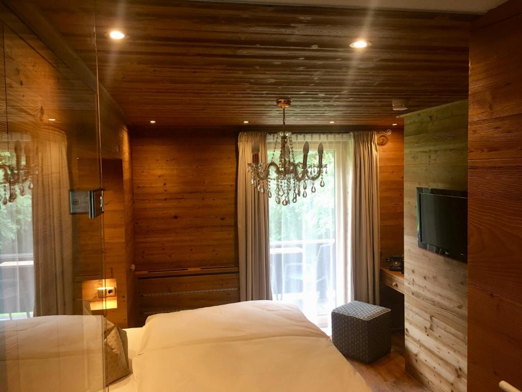 Alpin Hotel Garni Eder - Private Living photo 4