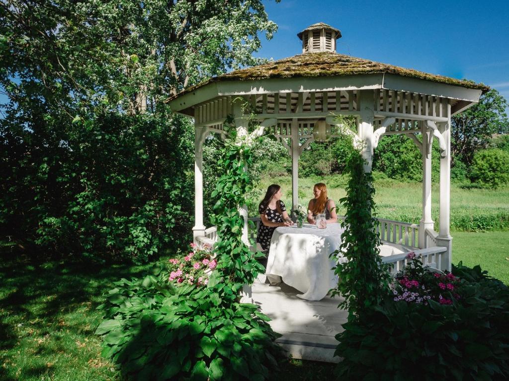 Green Acres Inn photo 2