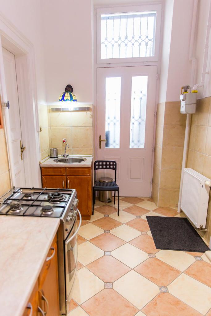 Одноместный (Одноместный номер с общей ванной комнатой), Гостевой дом East Private Rooms