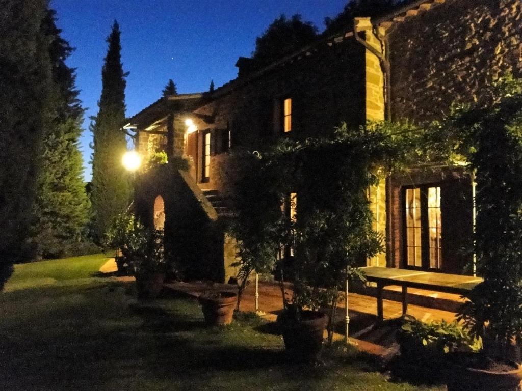 Exclusive Tuscany Villa photo 2