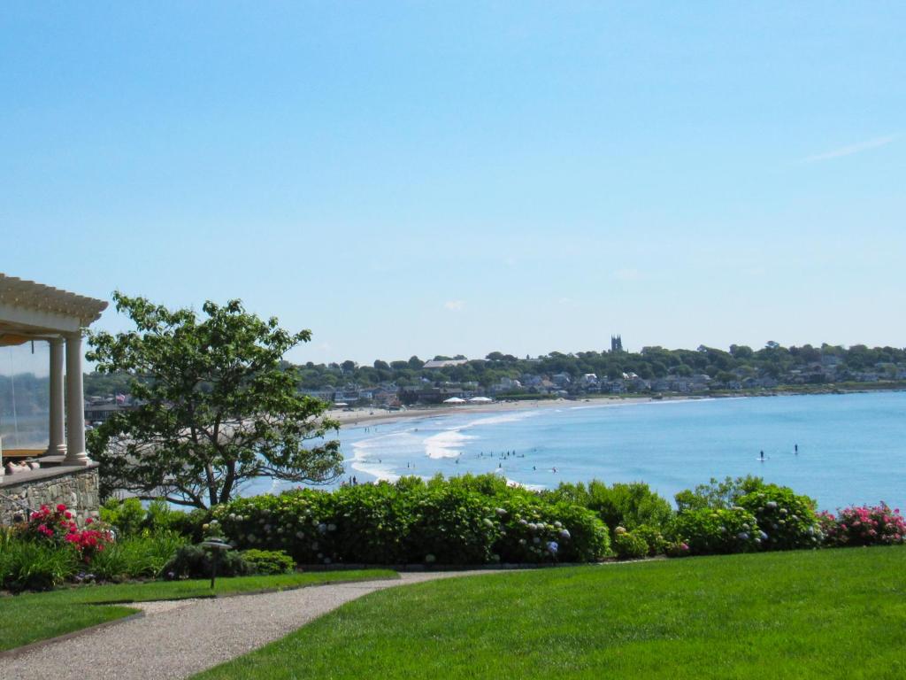 The Chanler at Cliff Walk photo 2