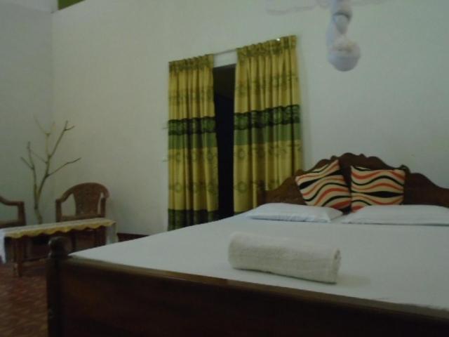 Jungle House Tourist Inn