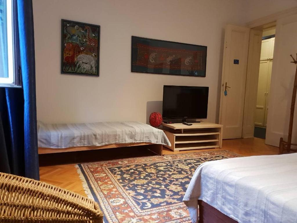 Двухместный (Двухместный номер с 2 отдельными кроватями), Sun Hostel