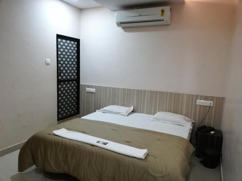 Двухместный (Двухместный номер с 1 кроватью), Hotel Swad Sagar