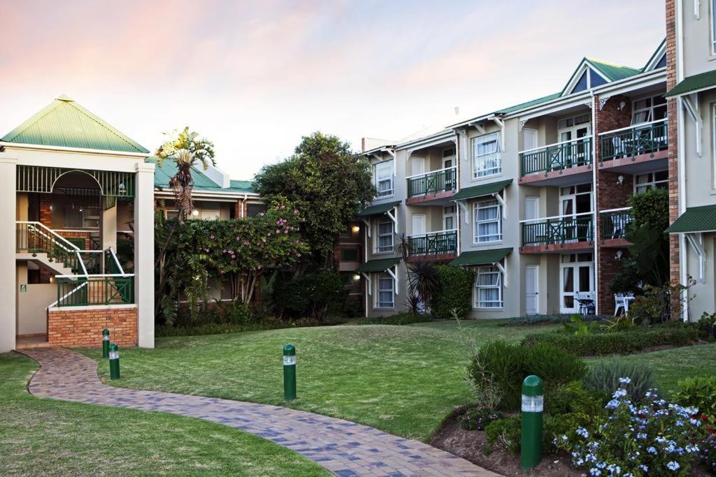 Brookes Hill suites no 18 photo 1