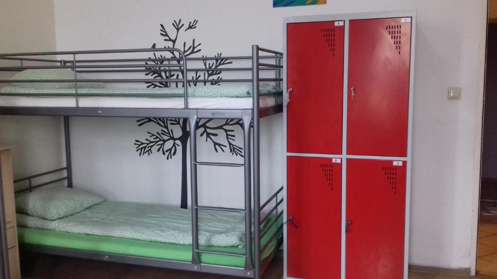 Номер (Общий шестиместный номер для мужчин и женщин), Art Hostel with FREE WI-FI