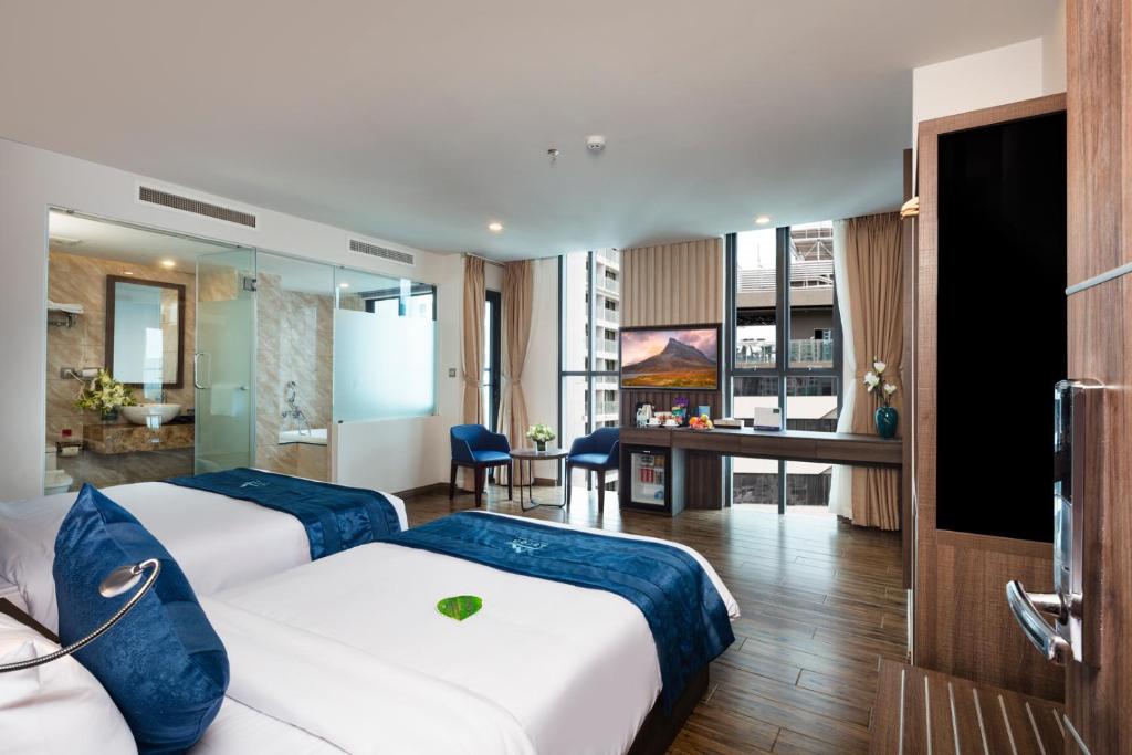 Двухместный (Суперлюкс), Aaron Hotel