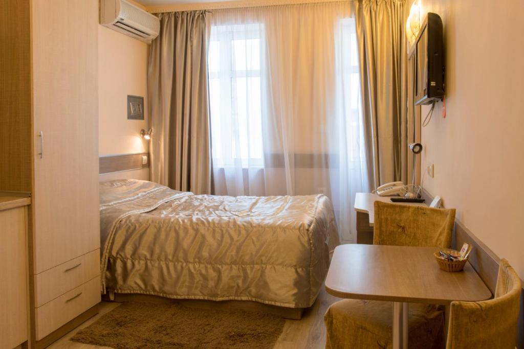 Студио (Номер-студио Делюкс), Three Dolphins Family Hotel