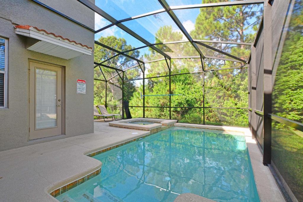 Paradise Palms-5 Bedroom w/pool - 3507PP Home by RedAwning image